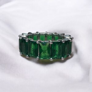 Anillo Esmeralda Radiante - Plata 925 y Cubic