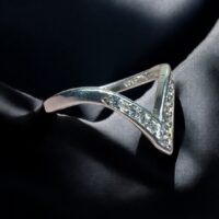 Anillo V - Plata 925 y Cubic