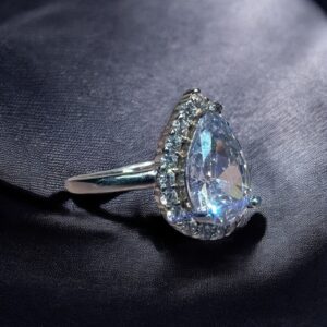 Anillo Lagrima de Luz - Plata 925 y Cubic
