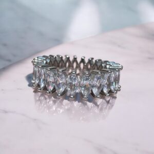 Anillo Sinfín c/ Piedra Cubic Blanca- Plata 925