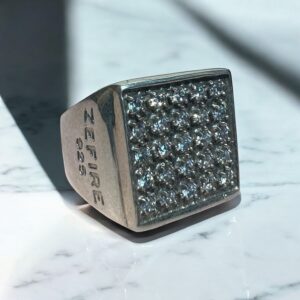 Anillo Tachas Cubic - Plata 925 Inflada