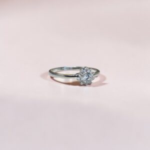 Anillo Solitario Flor - Plata 925