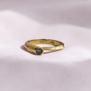Anillo Solitario - Oro 18K